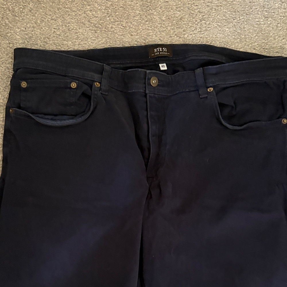 Men's Dark blue Jeans
Rye 51
